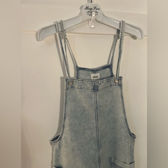 Aerie Double Strap Shortall Light WashDenim Romper NWT Medium - Picture 3 of 11